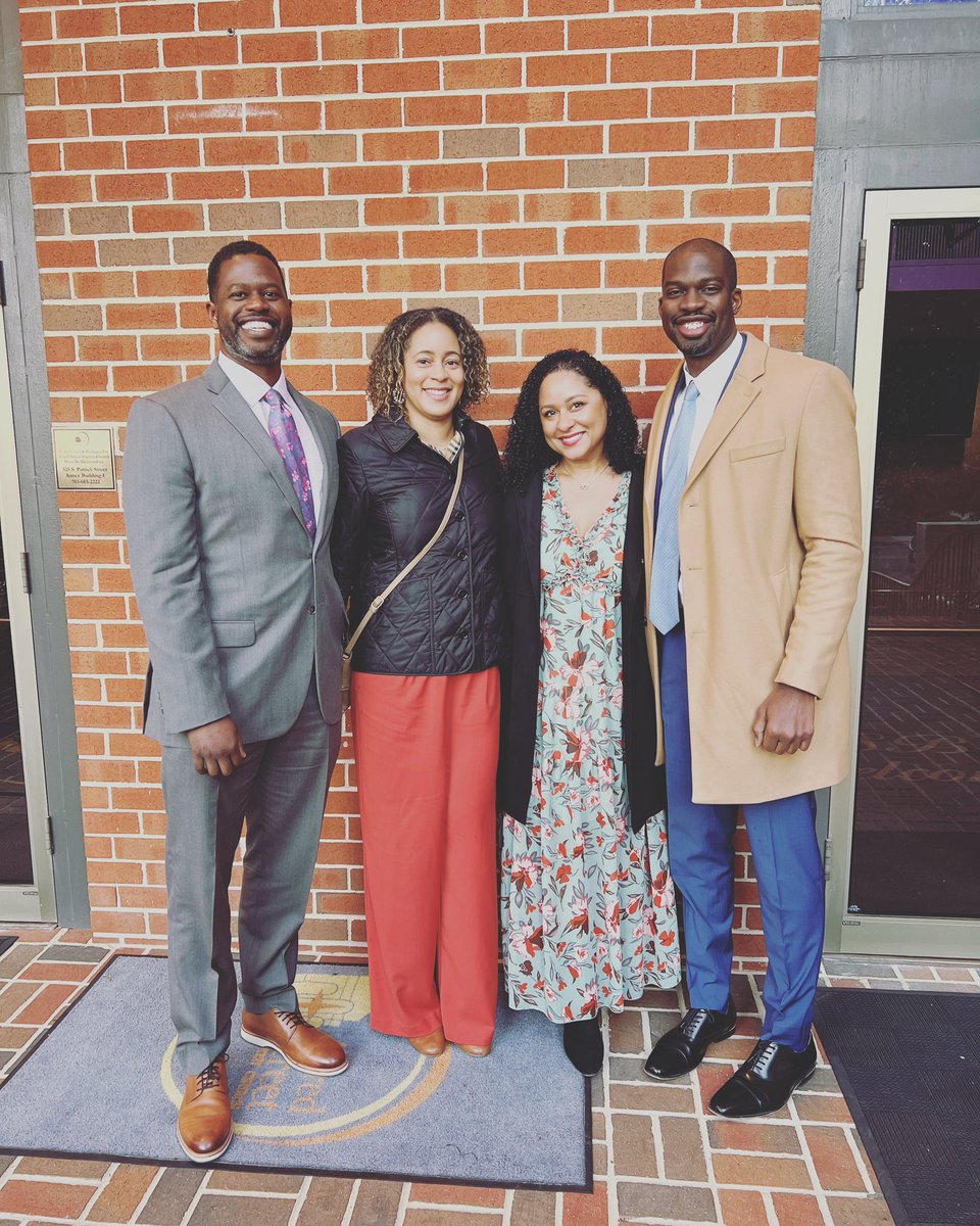 Early morning Easter service <a href="/AlfredStreetBC/">Alfred Street BC</a> 💜🐇💚🐣 #Easter #PraiseHim #SundayFunday