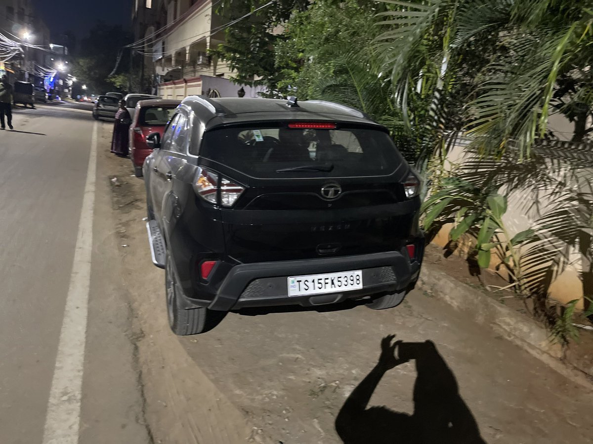 eysureshkumar's tweet photo. @cyberabadpolice @pschandnr_cyb Hello Sir ,Some unidentified vehicle is stopped in front of our house and left away checked with people beside our house . what should we do ? https://t.co/bQVX8pxPEF