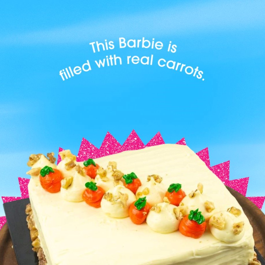 aiko25's tweet image. Here are the two cakes: 

Left: My fave
Right: My husband's fave

#tedboy