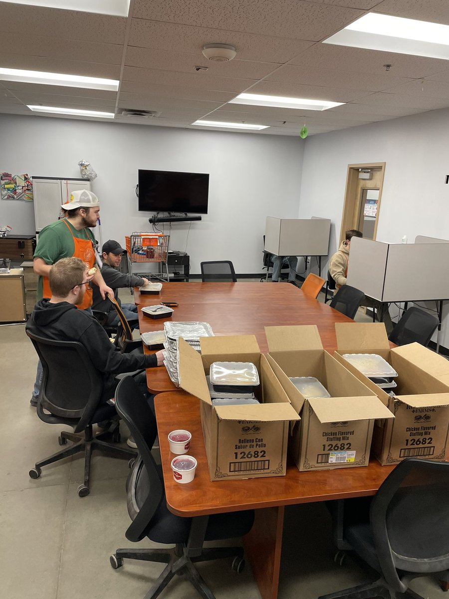 Mark Niehus tweet media