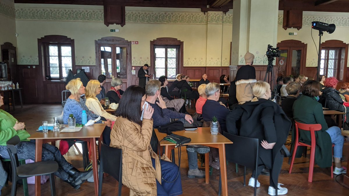 Založba Goga tweet media