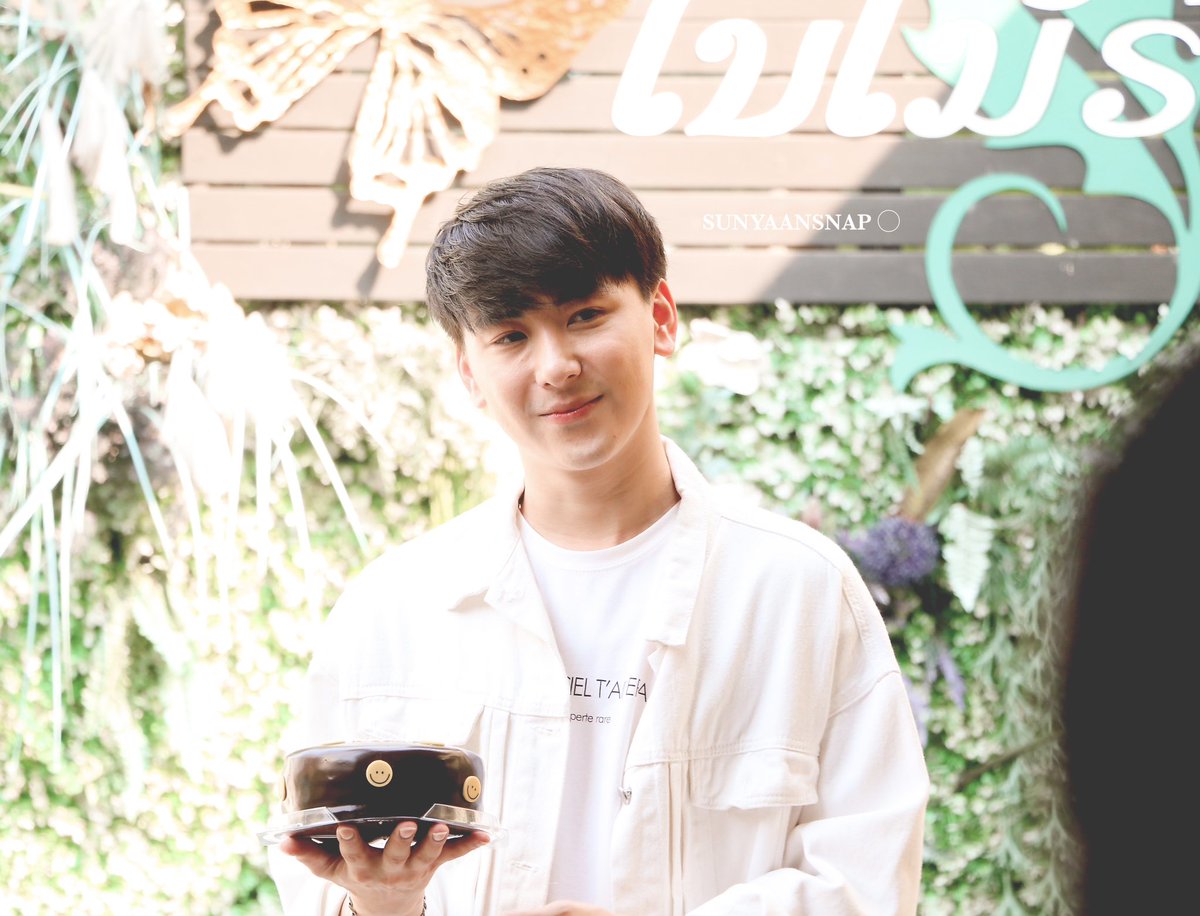 SunyaanSnap's tweet photo. 🦊🎂
#meanvorrapath 
#มีนเป็นค่าเฉลี่ย
@mean_nevernika https://t.co/p0Hjwent8w