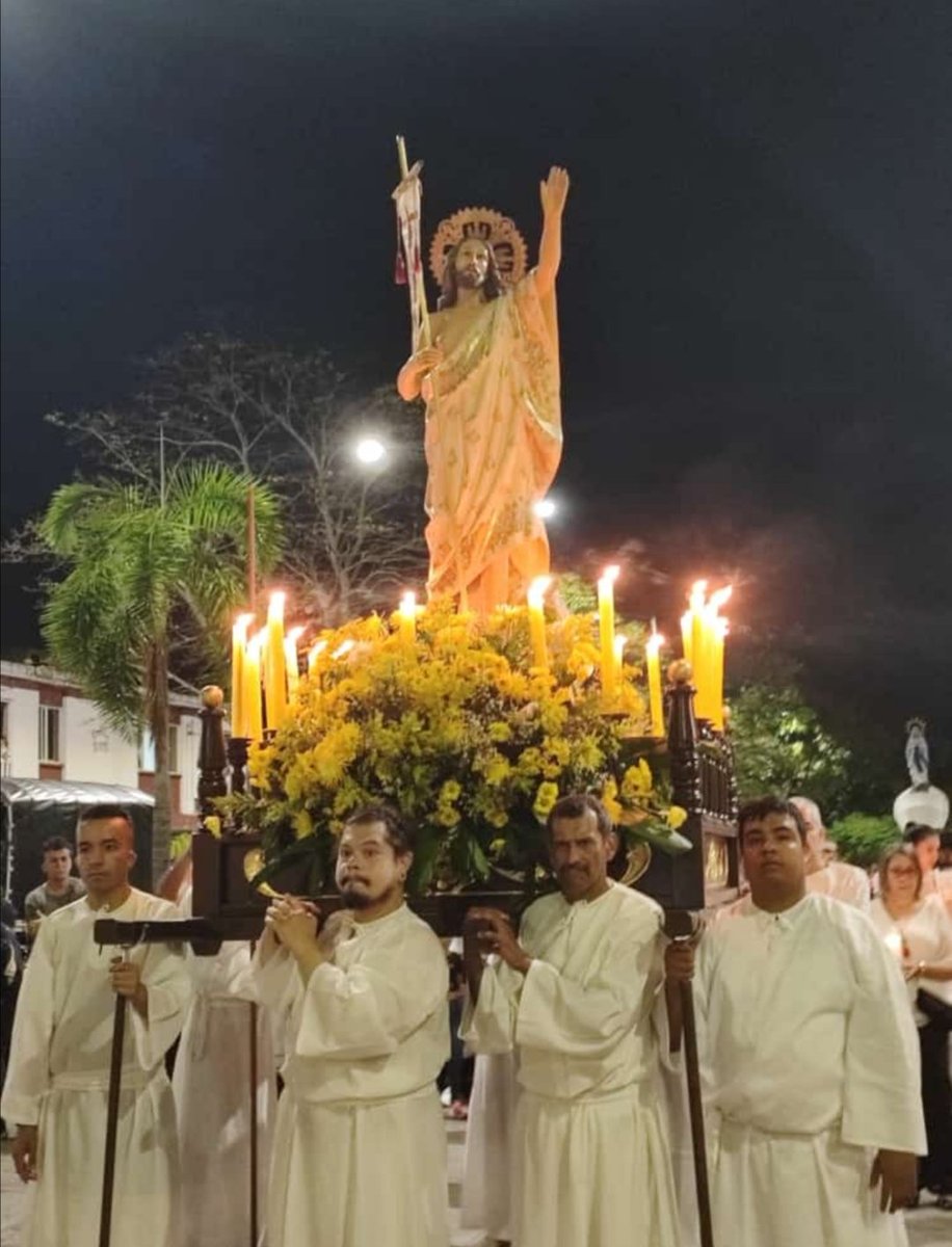 cvitas's tweet image. PROCESIÓN DEL RESUCITADO 2023 #bugavalle