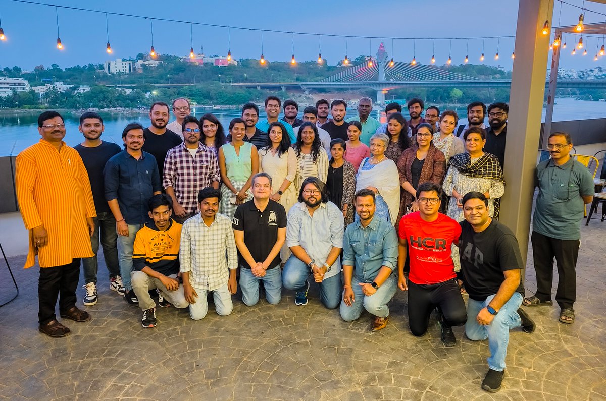 sugandh's tweet photo. It was an amazing evening at #HydTweetMeet.
40+ Tweeple came together to discuss how to work towards a better #Hyderabad.
Thanks @DrShantaThoutam and @AnujGurwara for leading the panel. Thanks to other Tweeple who took out their time to contribute to the discussion. (1/3) https://t.co/1j90Go0OWc