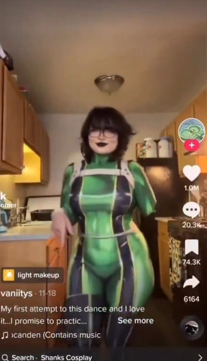 King_Sukunaaa's tweet photo. Anime fans are insane bro like wtf is this ☠️😭 https://t.co/sWKCKqvEhB