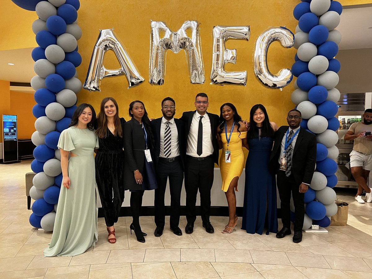 manaka_sato's tweet photo. I’m so proud of our amazing SNMA Chapter at Carle Illinois, and we are so honored to get top posters in medical education and social behavioral sciences! #AMEC2023 https://t.co/koq1AtYwHq
