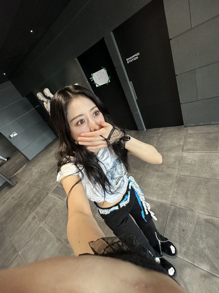 misarumoon's tweet photo. ★ #поискмью в честь скорого камбэка серафимок !!

   › я диана, она/её 06 entp августовский лев !! в био я оставила кардик, там можете найти самое главное ! 

очень хочется найти фирнот, уиллин, дайв и энсвер🙏 буду рада рт и не фолловьте первыми пжшки ♡ https://t.co/8gHoKTkWjm