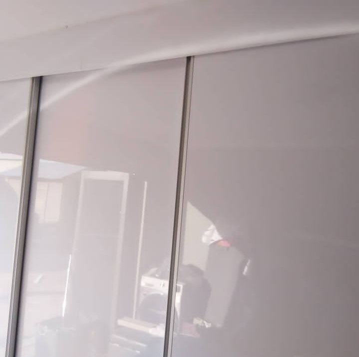MK_TheMtungwa's tweet photo. Done build in mounted wardrobe in kibla park #southgate
#happy_client
#happy_team
https://t.co/J9zB9WXVdd is our whatsupp link
Happy #holydays 078 407 9407 one call https://t.co/ldt8NAcphh