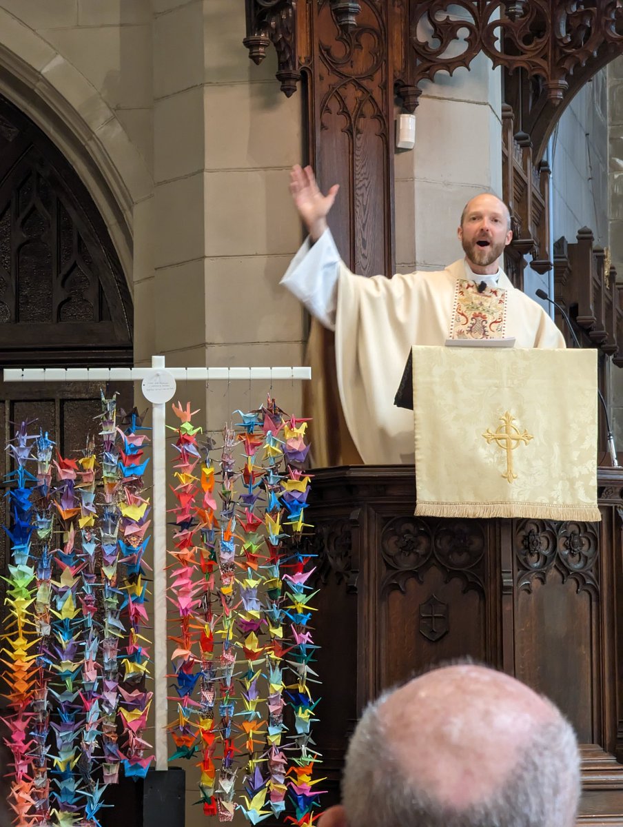 Fuscarino's tweet image. Beautiful cranes on display this morning at Easter service made by @AapiMontclair, in response to hate incidents at Trinity Church in January. #StandUnited #LoveWins
