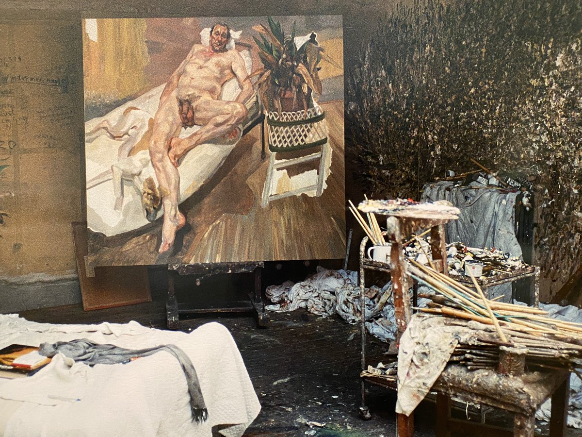 estudioSIMUS's tweet photo. Estudio del artista #lucianfreud @lucianfreudart Fotos de @mrdrdawson Una maravillosa exposición en el @museothyssen #madrid #estudiodeartista https://t.co/1awAEcx5RN