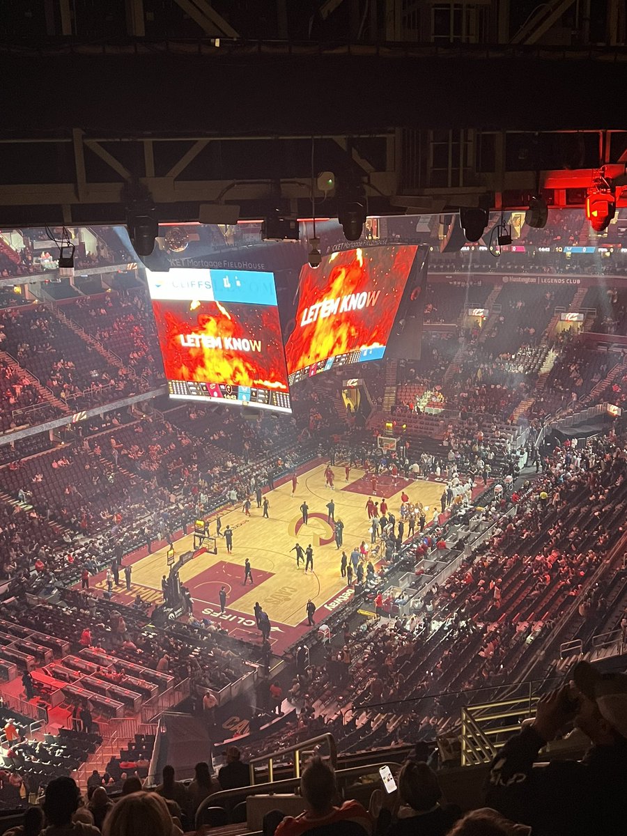 katiesilcott's tweet photo. #LetEmKnow LET’S GO CAVS! https://t.co/aPueFCEifm