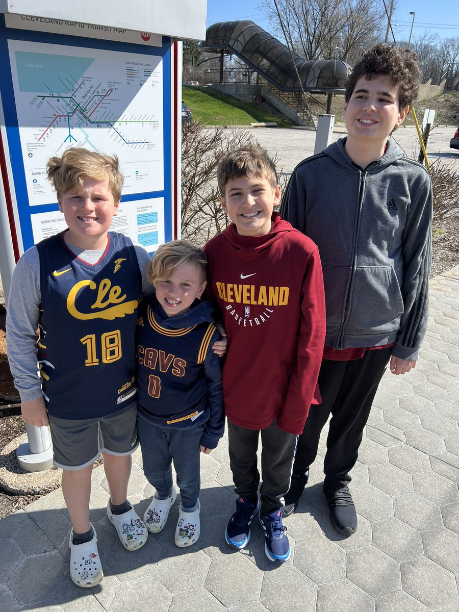 katiesilcott's tweet photo. #LetEmKnow LET’S GO CAVS! https://t.co/aPueFCEifm