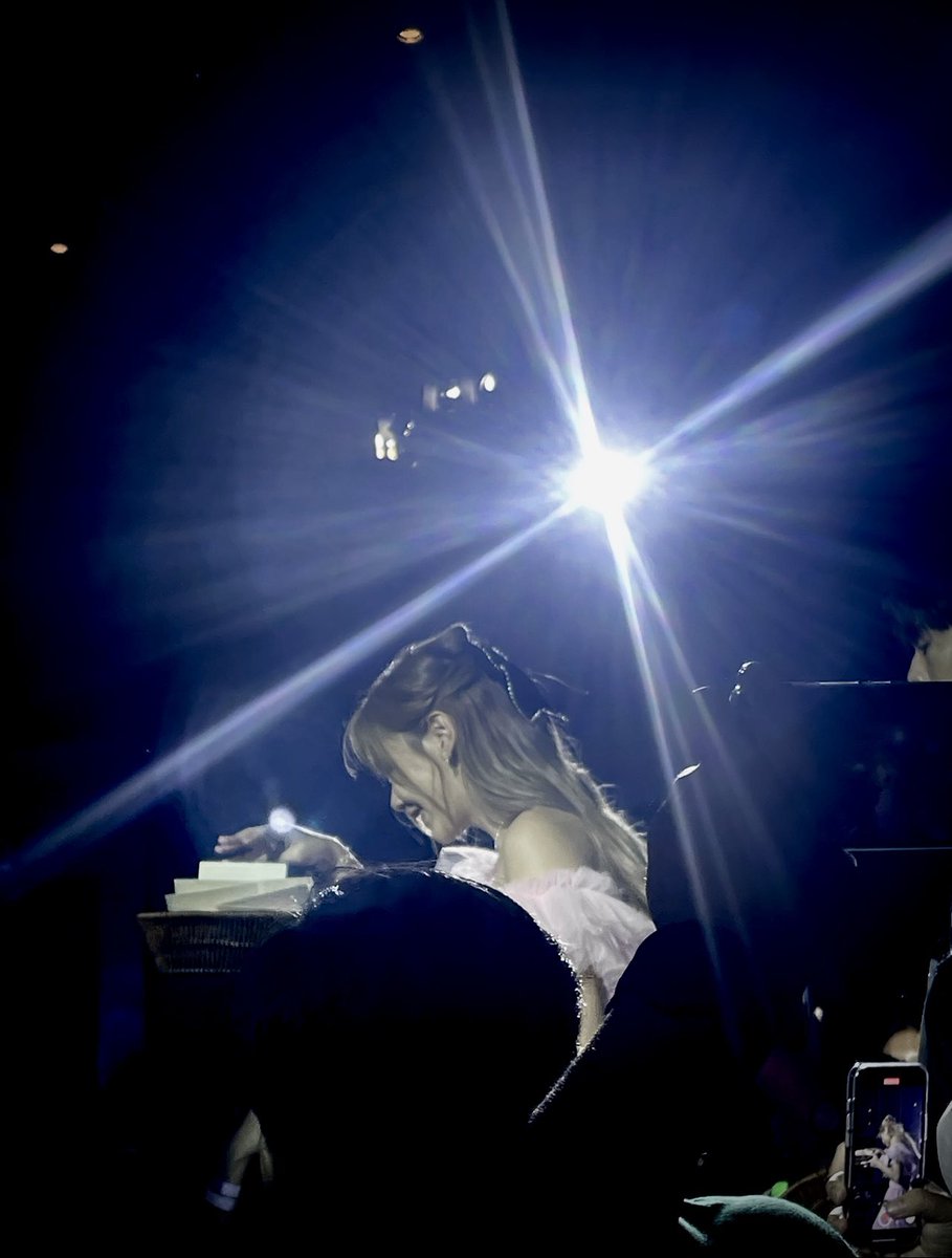 PALMCs's tweet image. แฮปปี้เบิร์ดเดย์นะเจ้าเด็ก🎂 วันนี้มีความสุขมากๆและหนูก็คงจะมีความสุขมากๆเหมือนกัน ภูมิใจในตัวหนูมาตลอดเลยนะและก็ขอให้ปีนี้เป็น26ที่สมบูรณ์นะคะ รักเรื่อยๆนะ💜💜💜
#NoeyKanteera 
#EnchanteNoeyKanteera 
#Happy26thNongNoeyDay