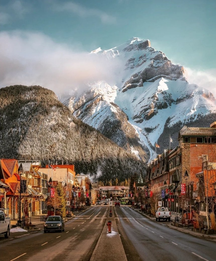 danschyk's tweet image. Banff Ave