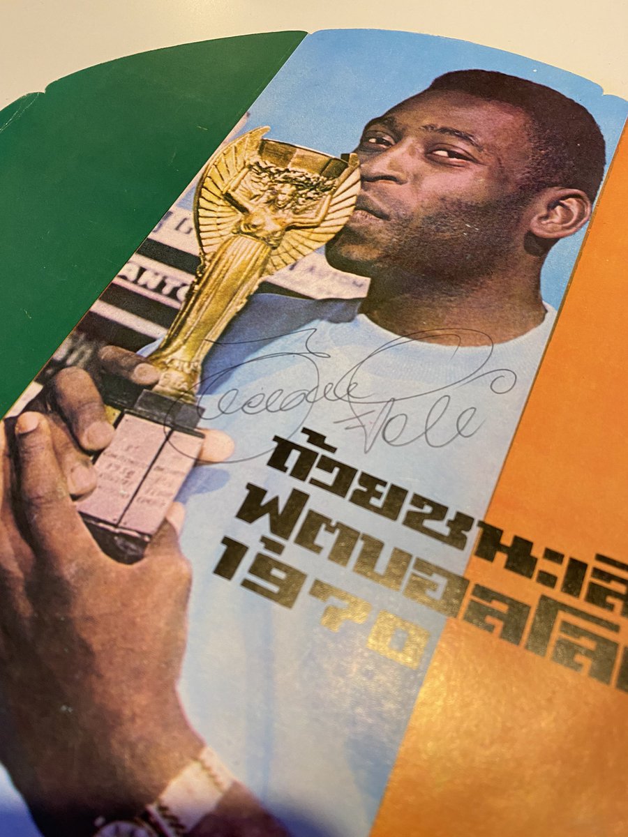 footnostalgia's tweet photo. Santos V Coventry City 1972 programme hand signed by Pele and the Santos team ➡️ available here https://t.co/EL7AcXYoqF https://t.co/WMtAhDgzn1