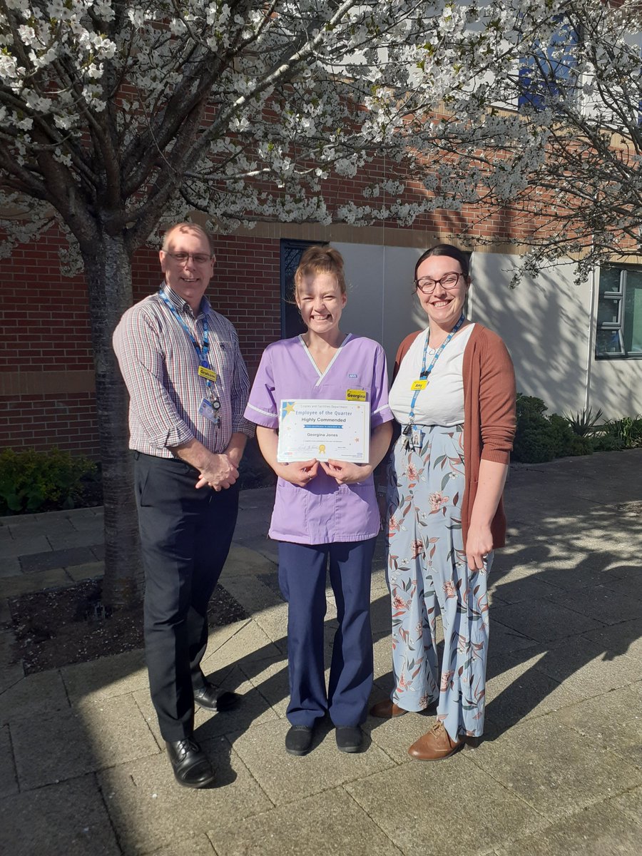 Great to visit The Vale this week to present Georgina with her highly commended certificate in our employee of the quarter awards.
So very well deserved 👏