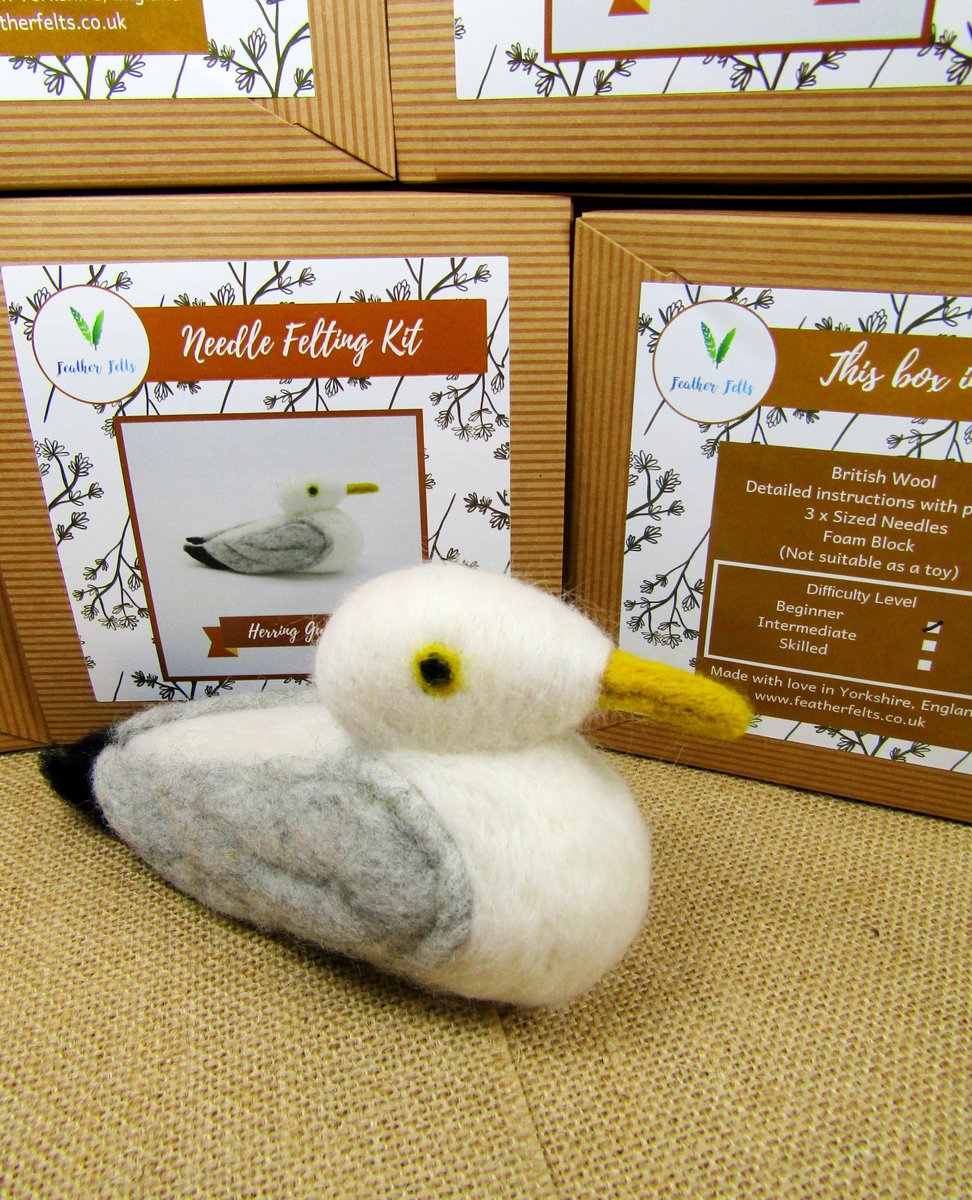Featherfelts's tweet photo. Watch out for your fish and chips! 🐦️

https://t.co/AuPYqv8yjE

#FeatherFelts https://t.co/vLSwrFgGRO