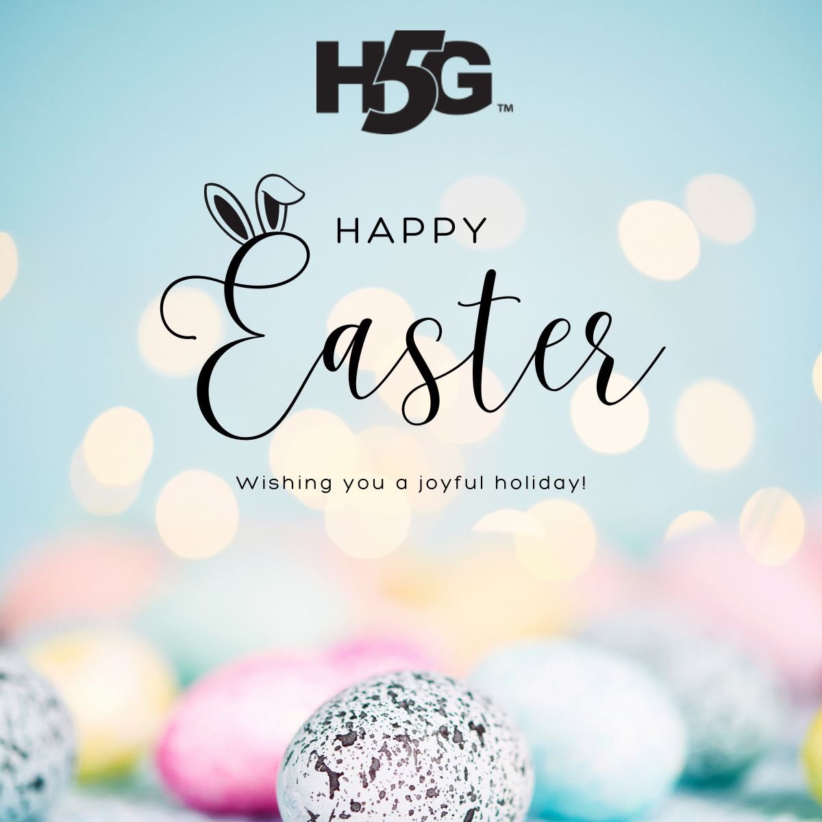 Happy Easter! 🐣 We are wishing you a joyful Holiday! #H5G #H5GBowling