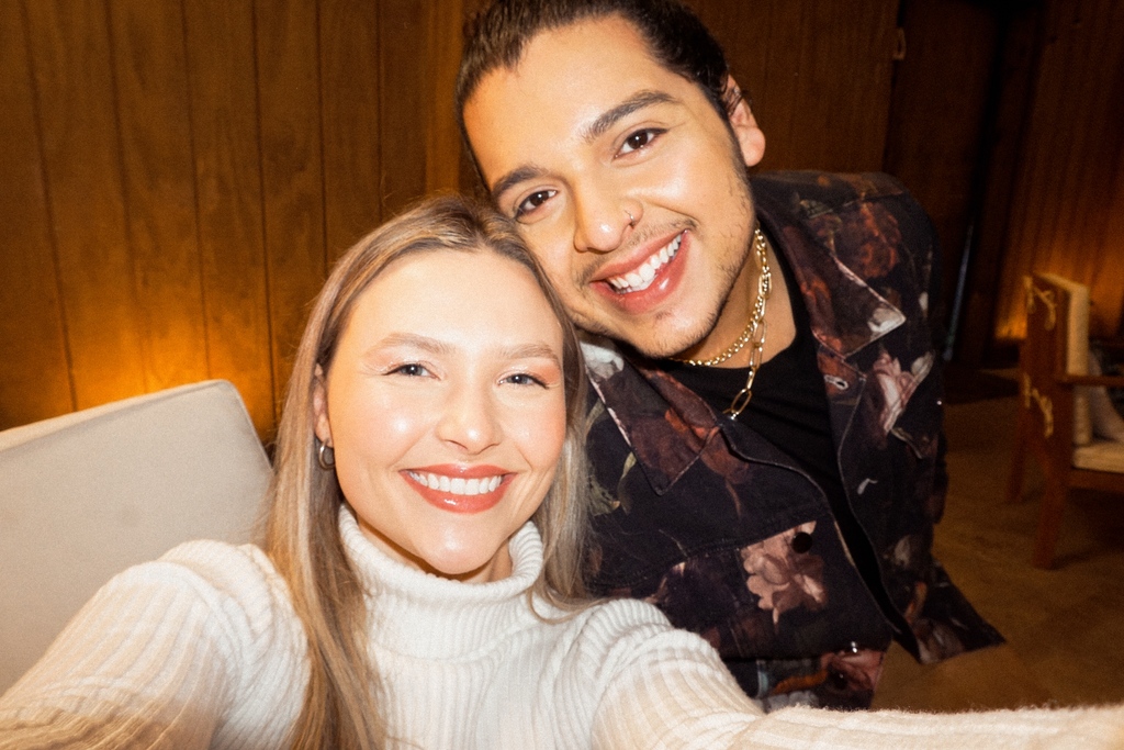 thisispjae's tweet photo. Today's the DAY! We're all bundled up and excited to see if our performances were enough to keep us in the competition! Tune in TONIGHT to @AmericanIdol: #Showstoppers! on @ABCNetwork at 8/7c!
.
.
.
.

#AmericanIdol #TeamPjae #thisispjae #PjaeOnIdol #hollywoodweek #TheNextIdol? https://t.co/xOGi9Rli9d