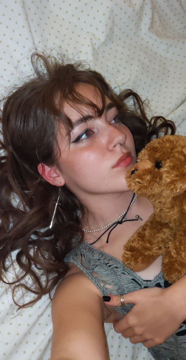 chels! ☻ tweet media