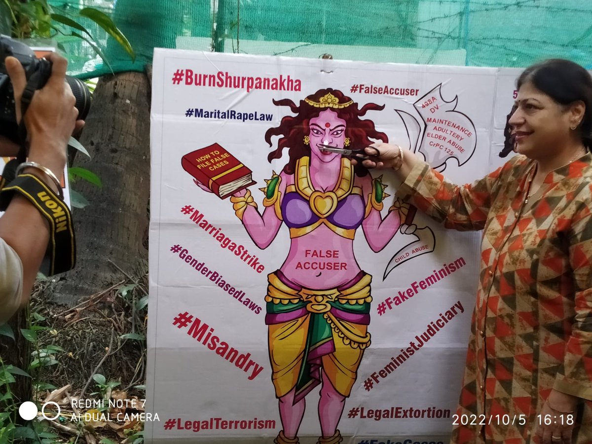 cskkanu's tweet photo. @khulasafirst @narendramodi @ChouhanShivraj @drnarottammisra @OfficeOfKNath @BJP4India @INCIndia @KailashOnline @IndoreCollector @comindore @jdjsindore Ab #Shurpnakha dahan karne ki jarurat hai

#Dashhara ke din Yeh @vaastavngo dwara Har Sal kiya jata hai. https://t.co/KZKGBwcsoO