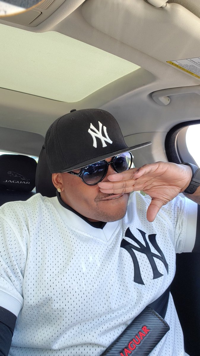 Ron51416700's tweet photo. **#AfternoonDriveVibes**
#Day3 #YanksvsOs #CityOfGODS
@uncle_rjs @PWrites @angrace2009 @Free2BMia @IkeMagnifico @Kultured_Pearl @IAmShyChe @DreaVegas @brownskindee @MsStone37 @datruth_01 @chellcbutterfly @yankee_blue2213 @that_blaxican @pharrahmones @NamelesTrey24 @ElleAyeDub https://t.co/QuUQJmYAAi