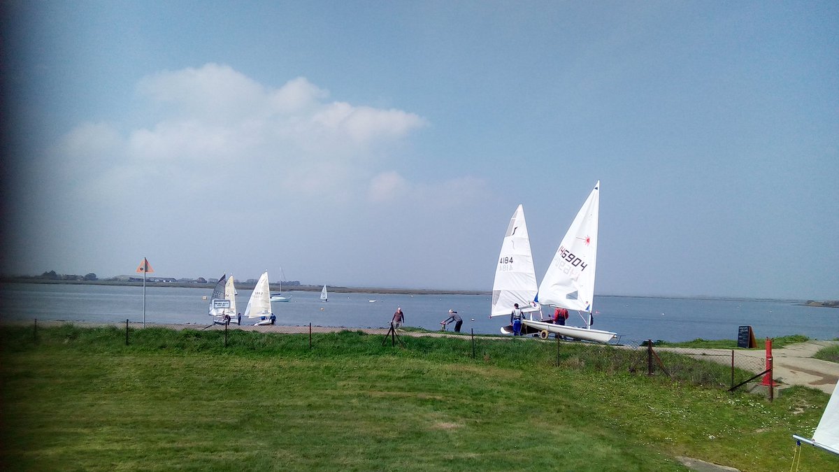 MartinTarling's tweet photo. Good turnout for the Lawling Tankard @HarlowBlack_SC today. Great racing through out the fleet, plus fairly warm &amp; sunny. Summers on it's way...woohoo👍😁☀️ https://t.co/aQMs7lcvm8