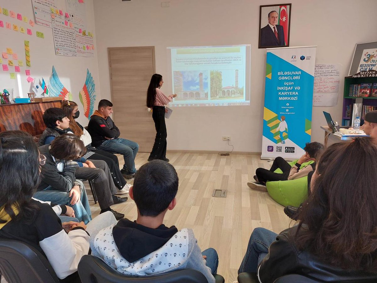 Gənclər olaraq dayanmadan öyrənib,əylənib,sosiallaşıb, ailə olduğumuz qurumun bağlanmasını istəmirik.Bura bizim evimiz, ailəmizə çevrilib❤<a href="/presidentaz/">Ilham Aliyev</a> <a href="/1VicePresident/">Mehriban Aliyeva</a> <a href="/LeylaAliyeva_/">leylaliyeva999</a>  <a href="/Youthfund_Az/">Gənclər Fondu</a> <a href="/AzerbaijanPA/">AzerbaijanPA</a>
#GİKM #GİKMbağlanmasın #GİKMbaghlanmasin #Azerbaijan
#azerbaycan
🇦🇿