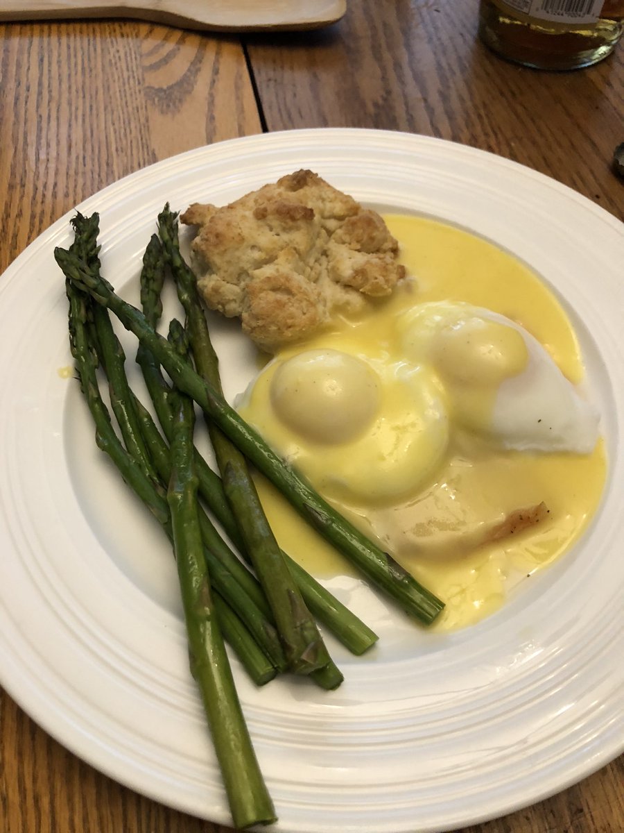 bayoucitygirl's tweet photo. Breakfast after Mass
#easterfeasting https://t.co/DUJY0m2TIG