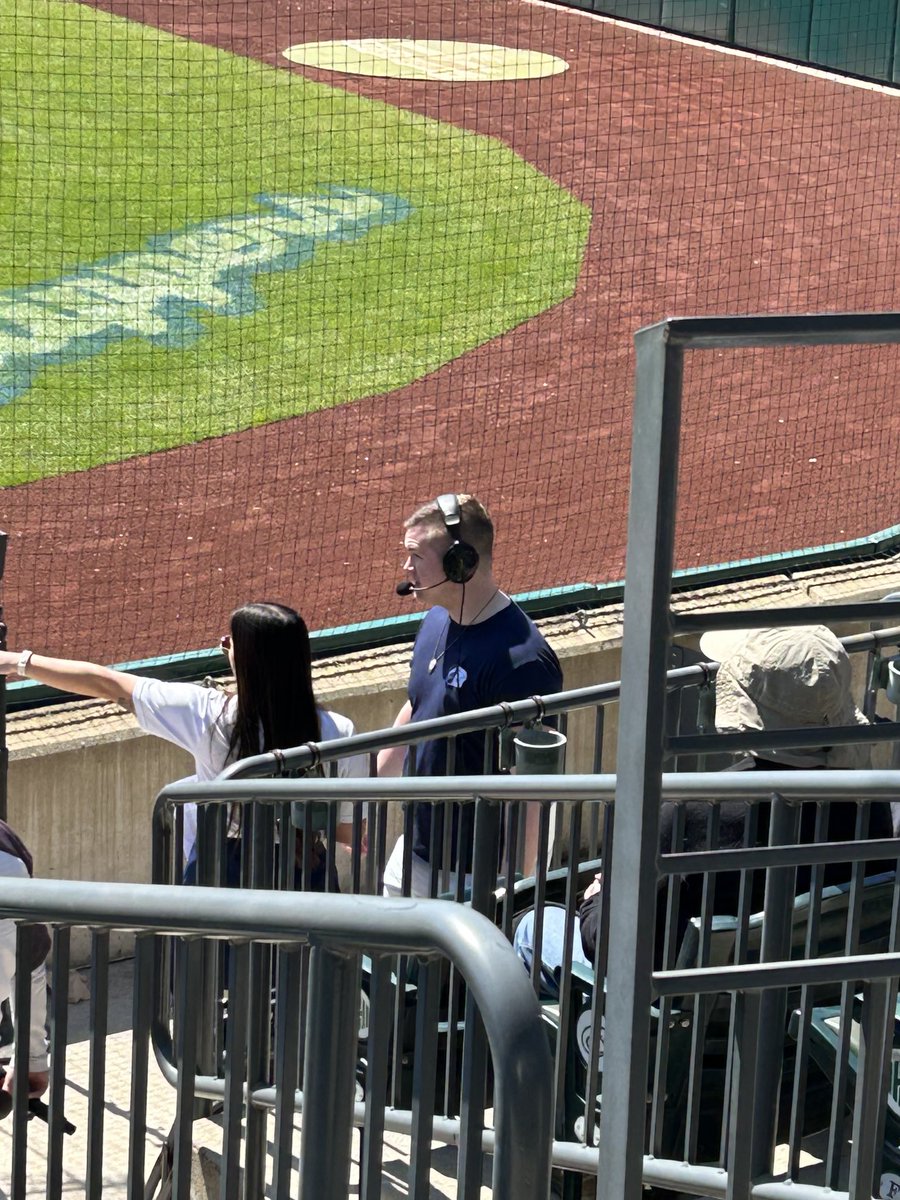 Ellen Spinner tweet media