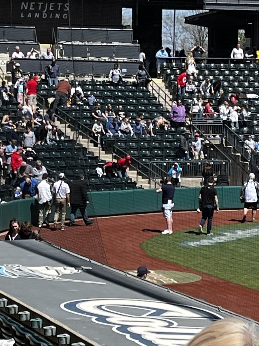 Ellen Spinner tweet media