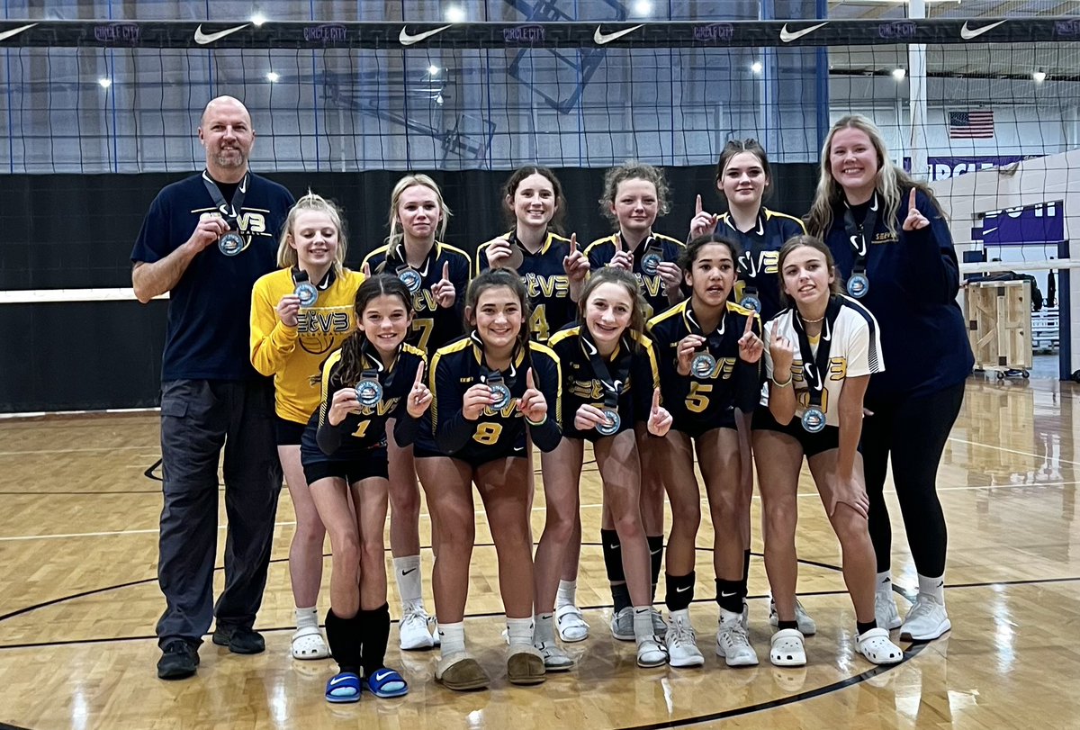 Congrats to our 13 Bs Bees on winning the Indy Youth Faceoff yesterday!! 🥇🏐🎉💙

This group ended their club season winning 20 out of 23 games played and dropping only 9 sets total. Great work this season players and coaches!!