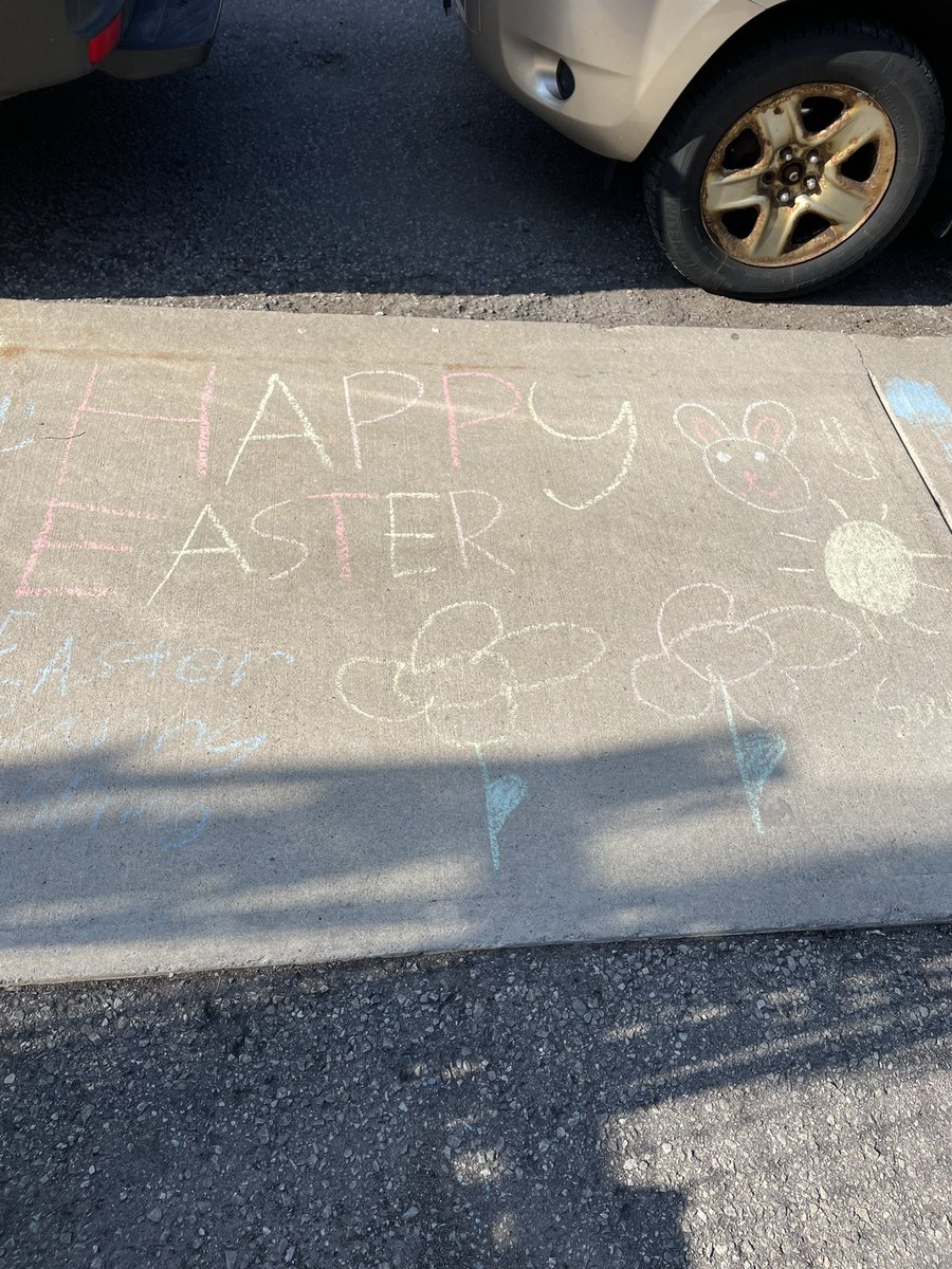 Wishing everyone a Happy Easter, Passover, Ramadan and Spring ☀️💐🌷❤️

As seen on the sidewalks of #OakwoodVillage ✨