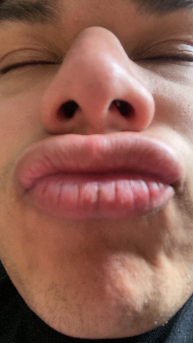 dumbassreckless's tweet photo. Fotos que recibirías si hablásemos https://t.co/T0cUMHnVJv