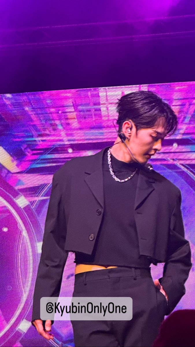 KyubinOnlyOne's tweet photo. No thoughts. Head empty. Just Shin Kyubin.
#OnlyOneOfGrandAmericaTour
#OnlyOneOfDallas https://t.co/Twux8Y8iba