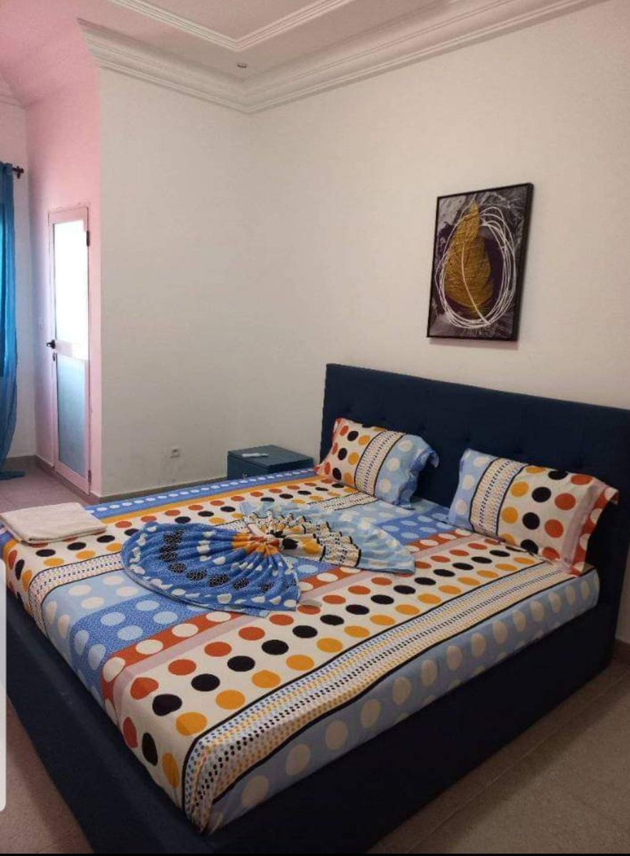 ImmoPonton's tweet photo. Magnifique appartement meublé disponible #PointeNoire #republiqueducongo #congo #paris #USA
1 beau sejour 
2 magnifiques chambres avec salle  de bain chacune 
1 salle a manger
Prix 40.000 / jour
contacts
+242057199398
immoservices.nli@gmail.com
@UBACongo @brazzanews https://t.co/6PGzcoblwx