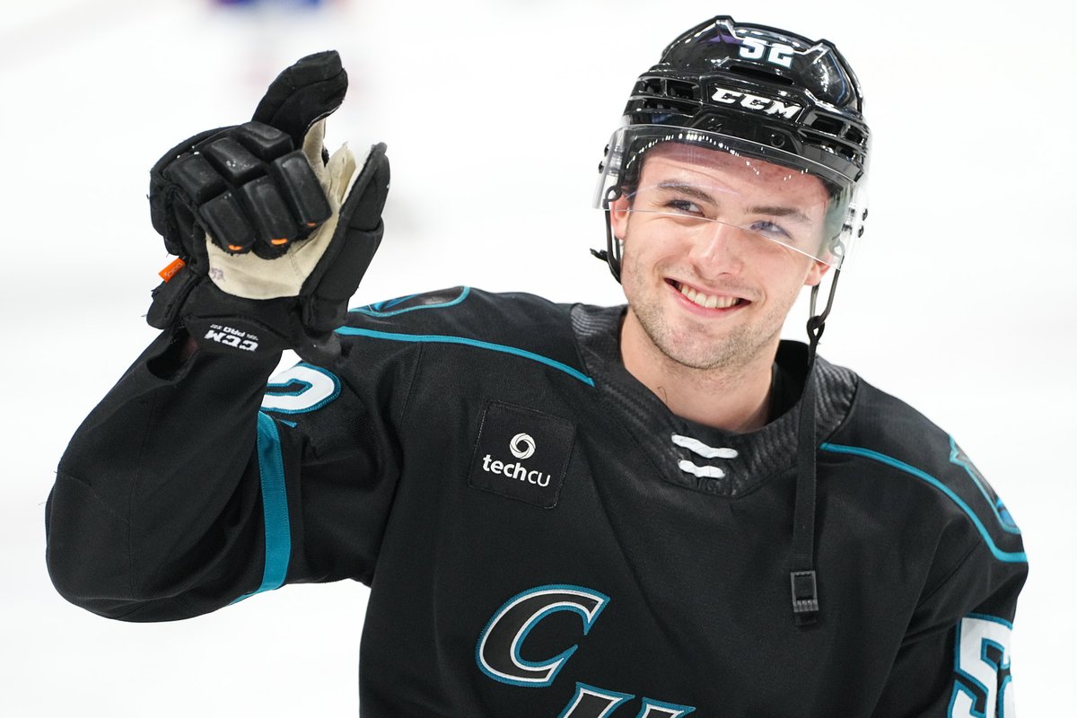 SanJoseSharks's tweet photo. The #SJSharks have recalled F Tristen Robins and D Nikolai Knyzhov. https://t.co/5xEraKryEU