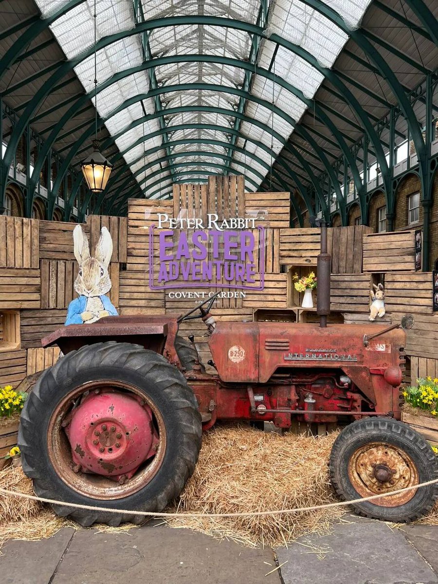 allyspotato's tweet photo. London Tutu, where there are Tutu, there is me.

Easter bunnies https://t.co/HObCN61IMG