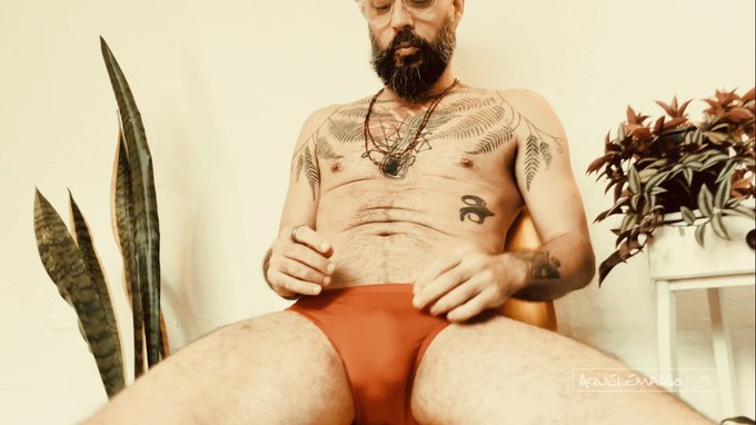 meu jeitinho de oferecer ovos e cenoura pra essa P&aacute;scoa! 🐇🌿  aproveita que at&eacute; hj tem 20% OFF no link<a href="/tag/lingerie"class="tags"><span>#lingerie</span></a><a href="/tag/bigboobs"class="tags"><span>#bigboobs</span></a><a href="/tag/bigtits"class="tags"><span>#bigtits</span></a><a href="/tag/handjob"class="tags"><span>#handjob</span></a><a href="/tag/titfuck"class="tags"><span>#titfuck</span></a>