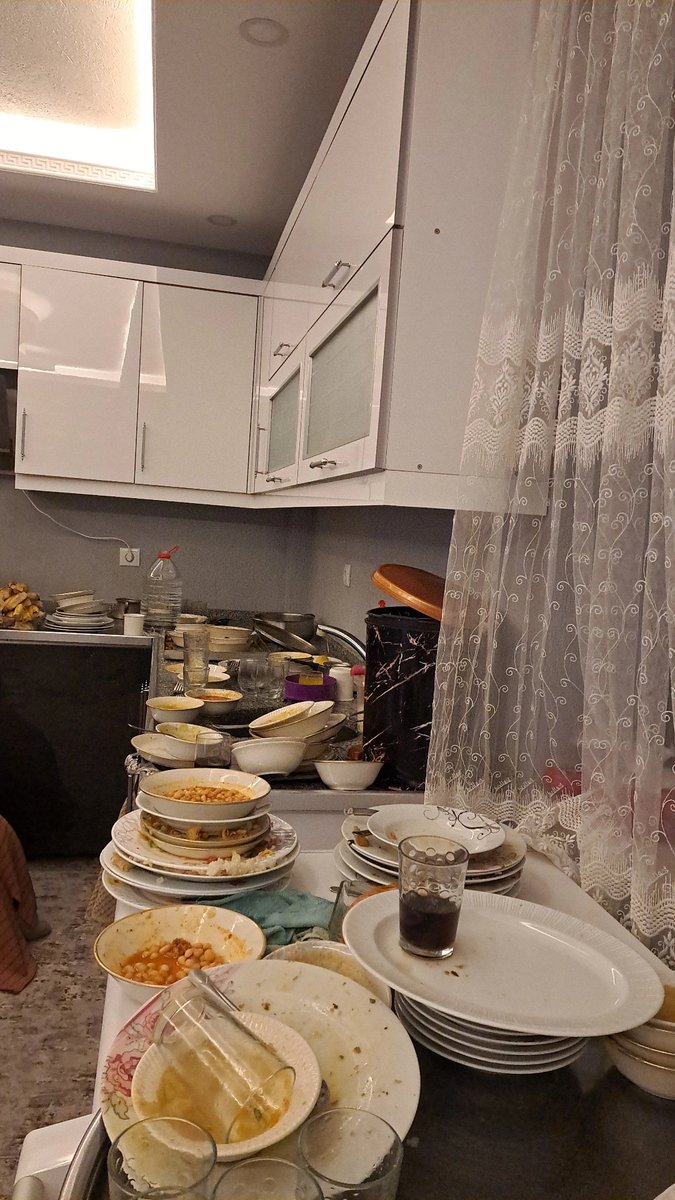 CglynH's tweet photo. Ayne canım iftar keyfisi
#kurdishproblems
@Eda_cglyn08 https://t.co/0jkZiQo2Bj