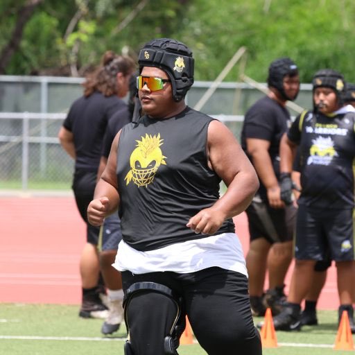 ZekeSalanoa's tweet photo. Battle of the Pacific 5v5 lineman challenge. Thank you @Trnch_Warriors for giving me the opportunity to compete 💯 @Coach_DanFields @KelleyBeMoore @OGMacDC @CoachSam_WR_SOU @coachrdaley @Coach_Taura @Hong_808 @coachsapolu @coachDjackson1 @CoachManningWOU @Coach_Wikre https://t.co/qswrz2rnDV