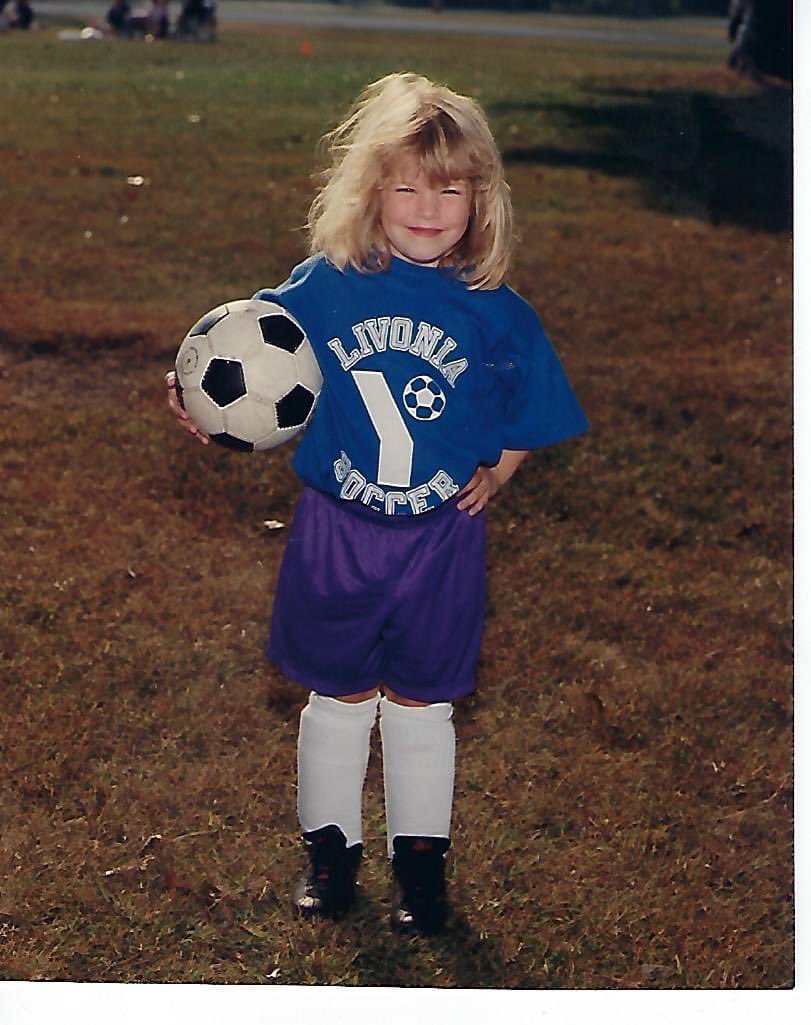 storypirates's tweet photo. Game On! hosts Jordan, Julia, and Mark share their #SportsThrowback photos! Share yours, and tag your chidhood teammates. Then, listen to Game On!, our @audible_com exclusive family sports podcast with Unanimous Media and @StephenCurry30!
https://t.co/KltgVESzrd https://t.co/vvtgh0aXSc