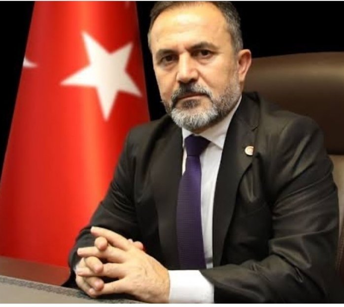 Adana mızın 26.27 dönem  Milletvekili <a href="/Tamer_Dagli/">Tamer Dağlı 🇹🇷</a> benim çok değerli kardeşim halkın sorununu anında çözen her aradığımızda tlf açan kıymetli kardeşim bize çok hakkın geçdi hakkını helal et yolun bahtın açık olsun daha güzel yerlerde görmeyi nasip etsin inşallah Rabbim