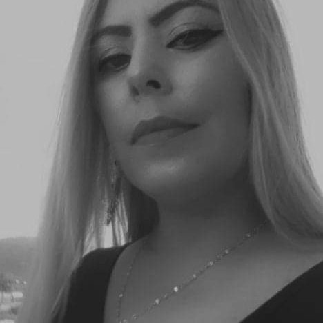 L2Ipek's tweet photo. #YeniProfilResmi https://t.co/Li5pel8Urn