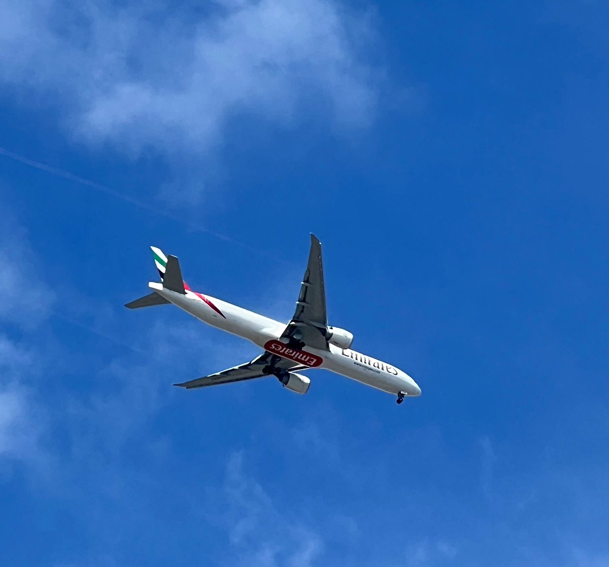 nicoboulay's tweet image. #Emirates #Boeing #lfmn @AeroportNice @emirates @boeing777tweets