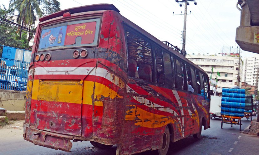 ফিটনেসবিহীন গাড়ি ঢাকার বাইরে যাবে না