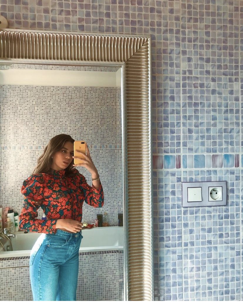 🌷𝓛𝓲𝔃𝓮

🌷𝟏𝟗 𝔂𝓸

🌷𝓕𝓻𝓮𝓷𝓬𝓱

🌷𝓑𝓪𝓫𝔂𝓰𝓲𝓻𝓵

🌷𝓢𝔀𝓲𝓽𝓬𝓱

[𝑫𝑴 𝒎𝒆 🌻]