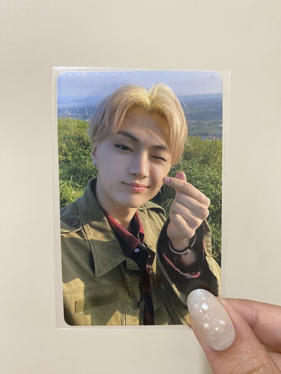 chiyucart's tweet photo. #chiyusells • wts lfb ph

jay b:do dawn photocard - ₱300 + pf

⌗ onhand and in mint condition!
⌗ dop: payo or 3 days reservation

mine to claim ! rcbyt: https://t.co/a8isHgUx4k

t. enhypen border: day one finger heart https://t.co/2V0bRHXVJ3