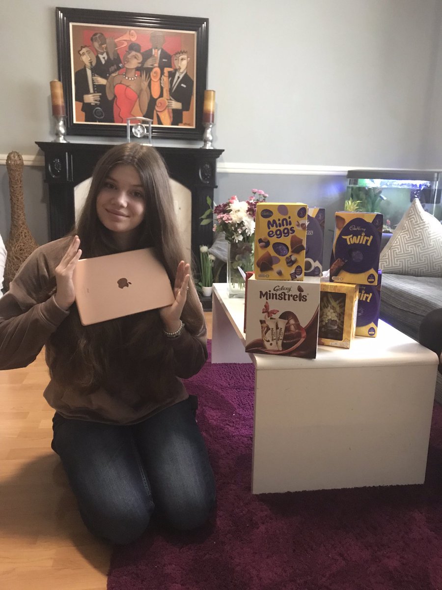 Happy Easter to all our wonderful Followers/friends. And a massive Thankyou to @AwardsAYM for my award, the iPad will help me with my busking. 
#award #EasterSunday #youngmusicians #AYM