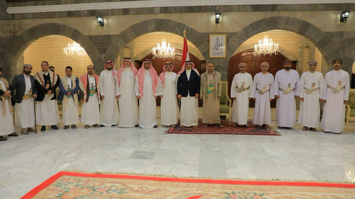 Mojtahed_najran's tweet photo. ان تنصروا الله ينصركم ويثبت اقدامكم 

صوره لمن باع اليمن الى مزبلة التاريخ https://t.co/kefDYC0OcB